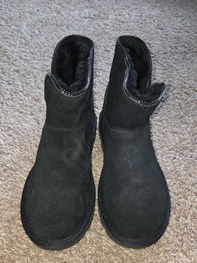 UGG Black Short Classic Shearling Boots